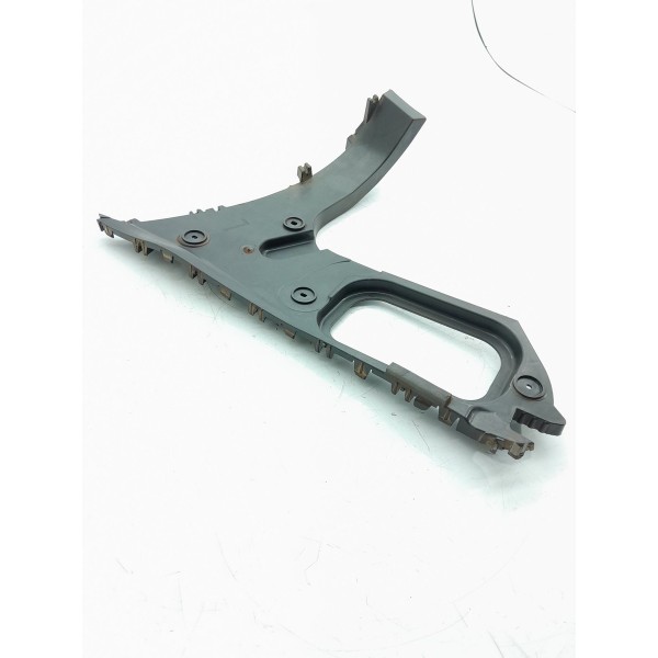 Guia Parachoque Audi Q7 Traseiro Esq 2010/2015 4l0807453a Dt