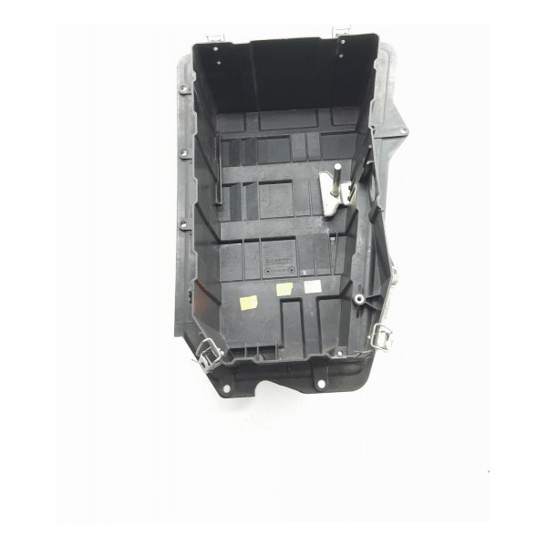 Caixa Bateria Audi Q7 3.0 2010/2015 7l0801283e Det