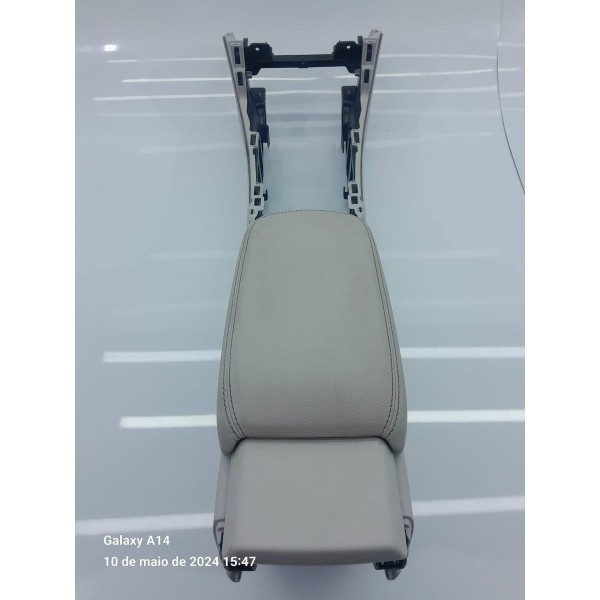 Console Mercedes Gla 200 2015 2016 2017 2020 A1766804601