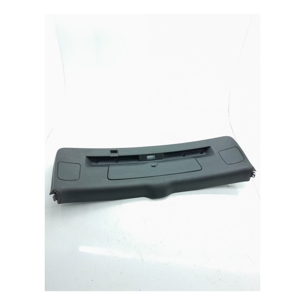 Forro Tampa Traseira Audi Q7 2010/2015 4l0867973d Det Preto