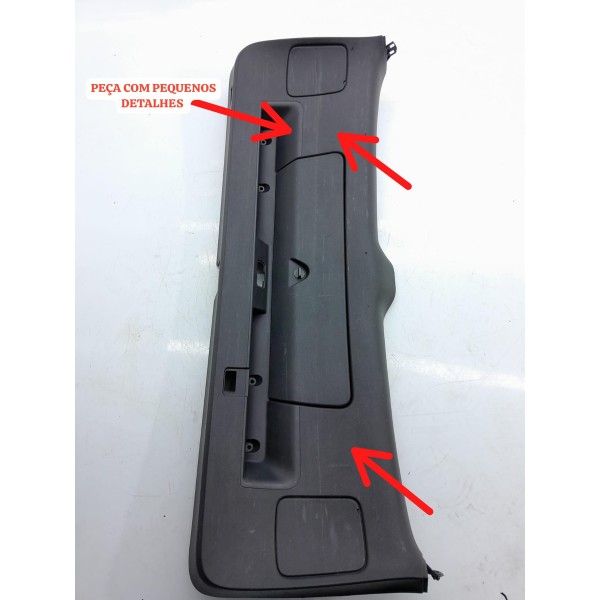 Forro Tampa Traseira Audi Q7 2010/2015 4l0867973d Det Preto