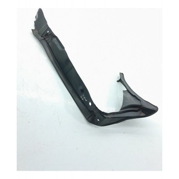 Isolador Interno Paralama Audi Q7 Dir 2010/2015 4l0821112 Preto