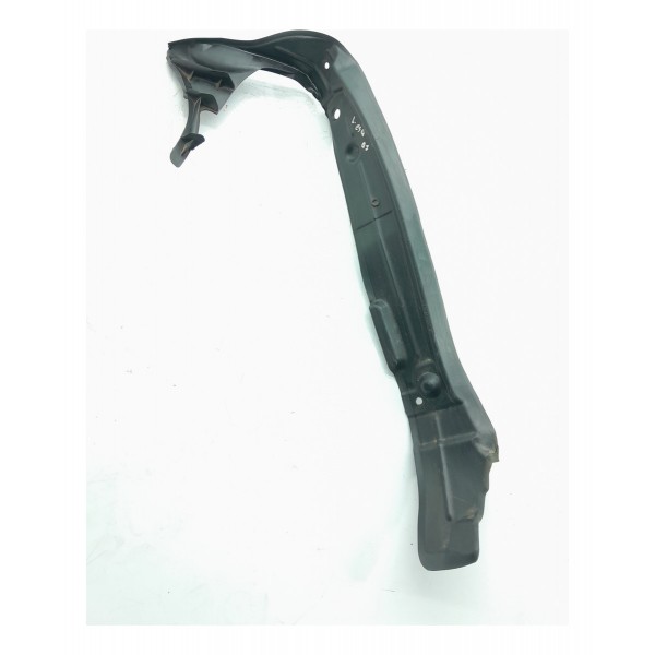 Isolador Interno Paralama Audi Q7 Esq 2010/2015 4l0821111 Dt