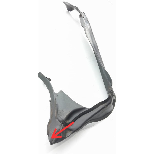 Isolador Interno Paralama Audi Q7 Esq 2010/2015 4l0821111 Dt