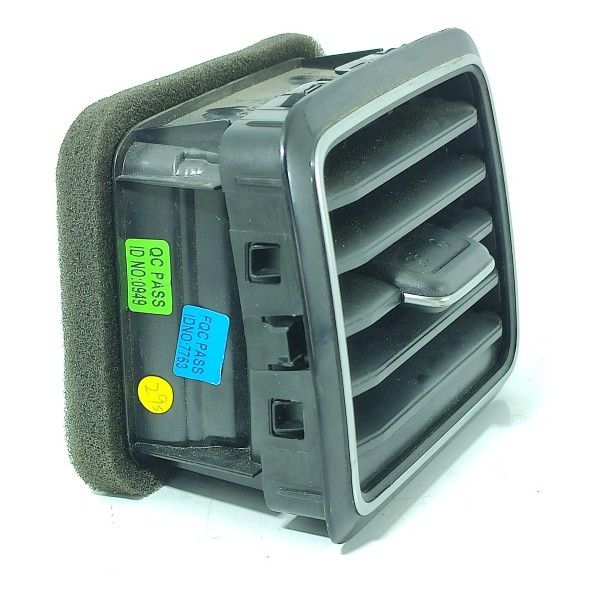 Difusor Ar Amarok Esquerdo 2017/2023 2h6819703c