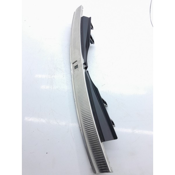 Soleira Porta Mala Audi Q7 2010/2015 4l0864483 Cromado