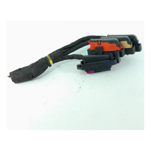 Caixa Fusivel Audi Q7 Diant Dir 2007/2015 4l0971846