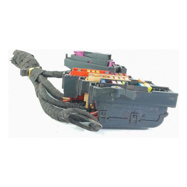 Caixa Fusivel Audi Q7 Diant Dir 2007/2015 4l0971846