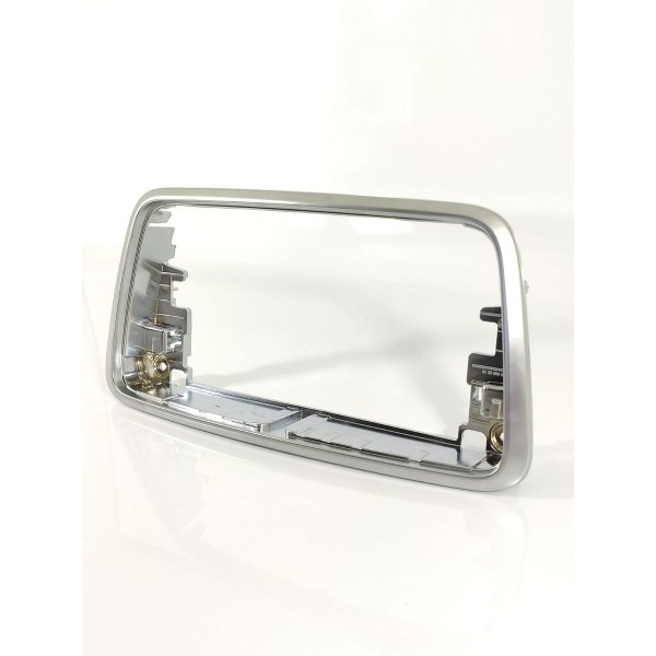 Moldura Midia Mercedes Gla200 Cla200 A200 250 A1766890018 Cromado