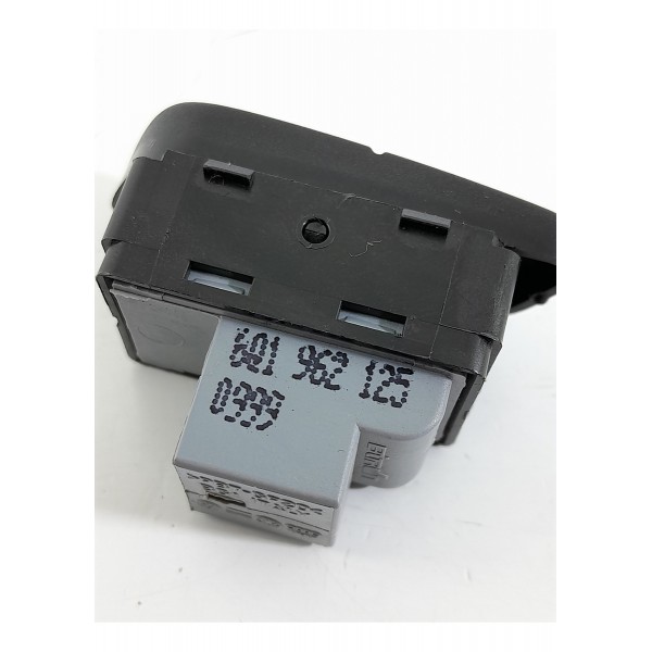 Botao Trava Destrava Dianteir Esq Amarok 2010/2023 601962125