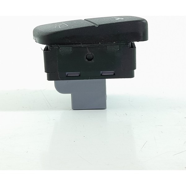 Botao Trava Destrava Dianteir Esq Amarok 2010/2023 601962125