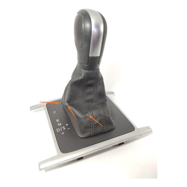 Moldura Coifa Alavanca Cambio Amarok 2010/2023 2h1713203d Preto Lisa