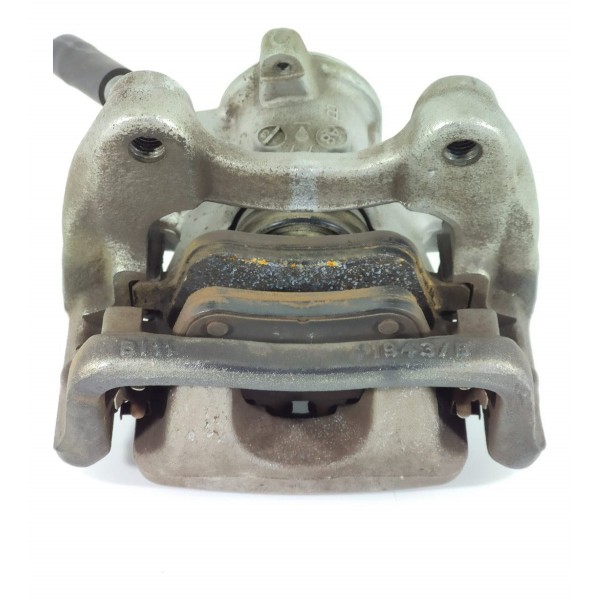 Pinca Mercedes Gla200 250 Traseira Esquerda Eletr 2015/2020