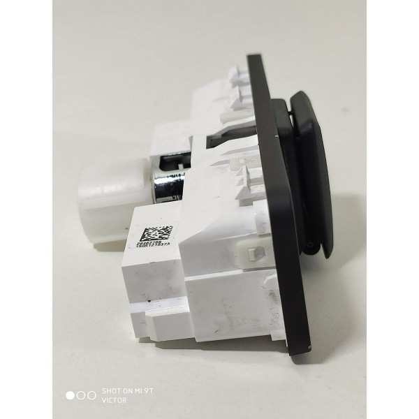 Entrada Usb Aux Discovery Sport 2014/2019 Fk7219c166 Azul-celeste