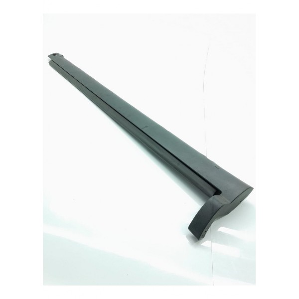 Spoiler Lateral Edge Direito 2008/2014 At4378101a04a Preto