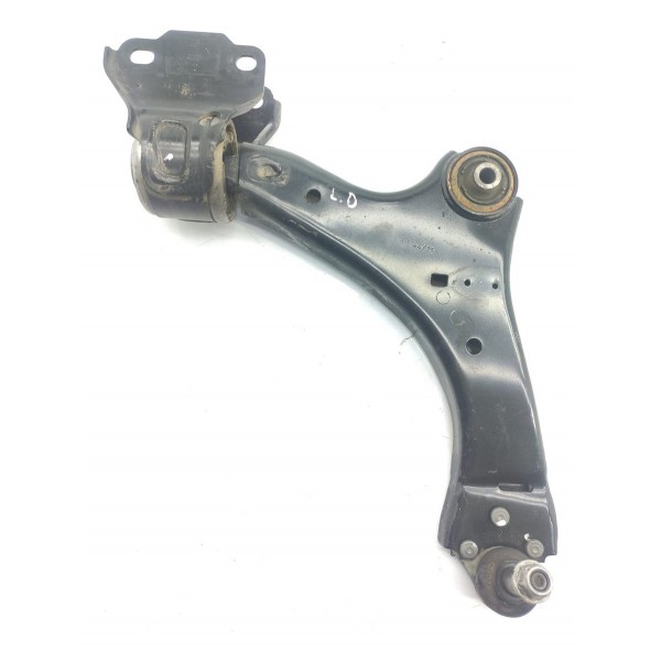 Bandeja Balanca Volvo V60 S60 Direita Diantei 2014/2018 Orig