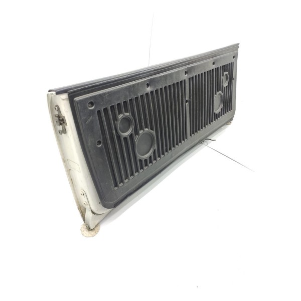 Tampa Traseira Amarok V6 2017/2023 Completa Lisa Branco