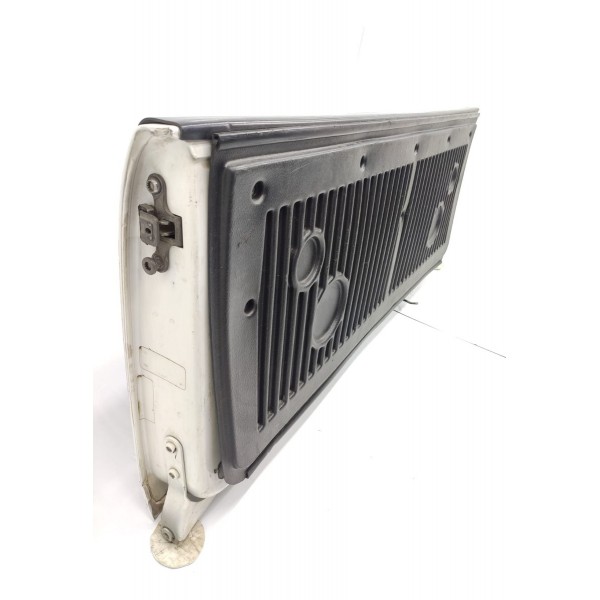 Tampa Traseira Amarok V6 2017/2023 Completa Lisa Branco