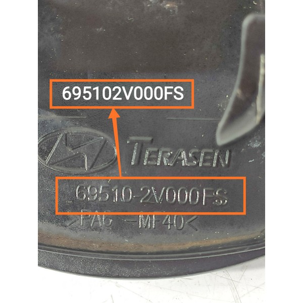 Portinhola Tanque Hyundai Veloster 2011/2016 695102v000fs Preto 2012