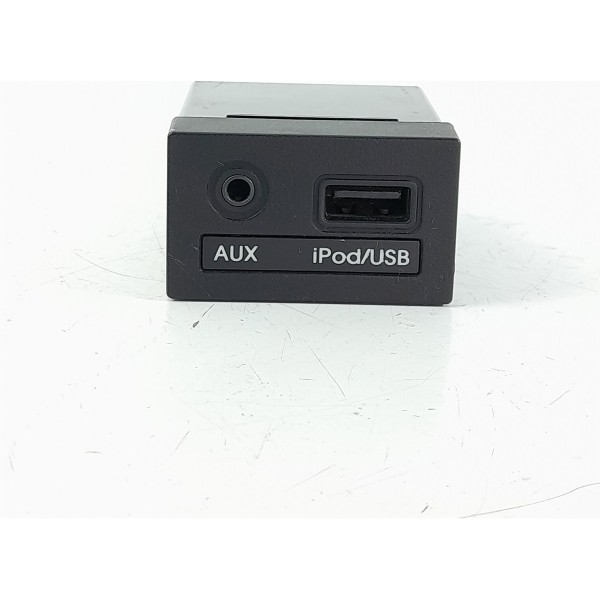 Tomada Usb Hyundai Veloster 2010/2014 961202v000 Det