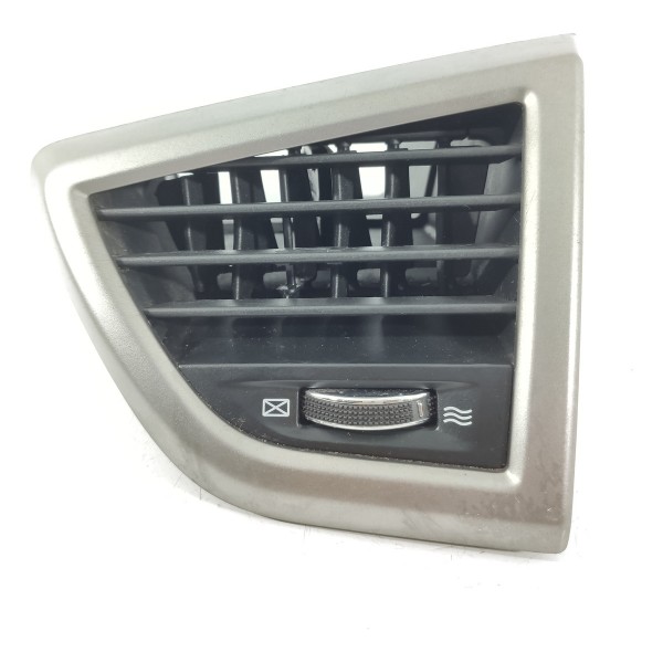 Difusor Ar Painel Veloster Direito 2011/2014 974902v000
