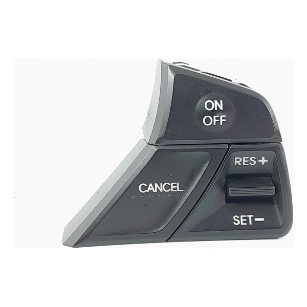 Comando Volante Hyundai Veloster Direit 2011/2014 967002v100