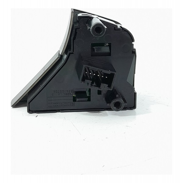 Comando Volante Hyundai Veloster Esq 2011/2014 967002v000