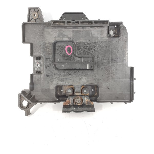 Suporte Bateria Hyundai Veloster 2011/2015 Det 371512v000