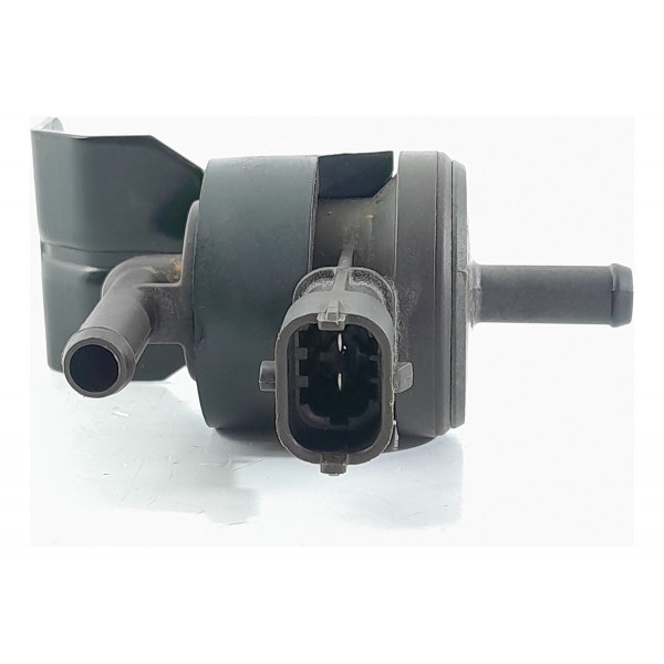 Valvula Canister Hyundai Veloster I30 Hb20 11/18 9270930004