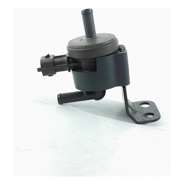 Valvula Canister Hyundai Veloster I30 Hb20 11/18 9270930004