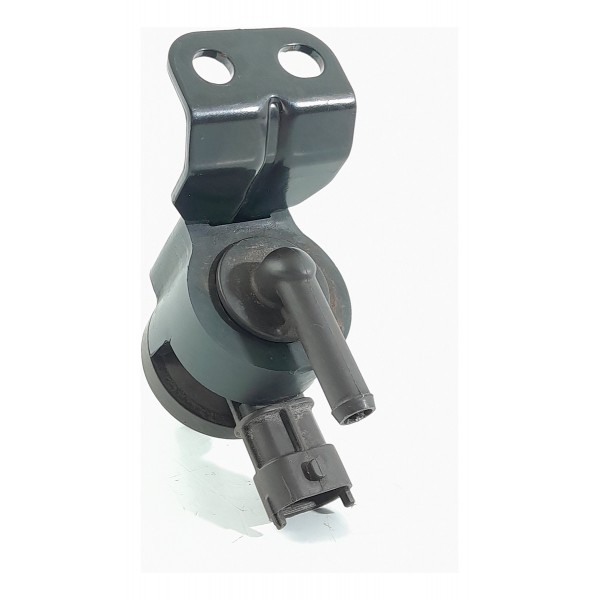 Valvula Canister Hyundai Veloster I30 Hb20 11/18 9270930004