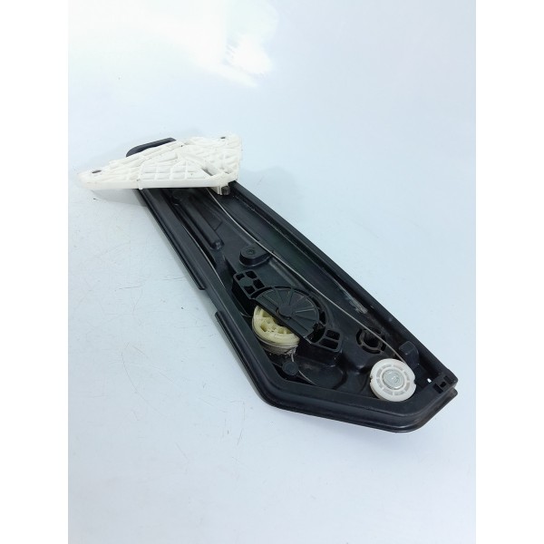 Maquina Vidro Veloster Traseira Direita  834022v000