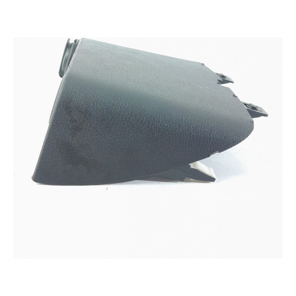 Tomada 12v Hyundai Veloster  847272v000 Det