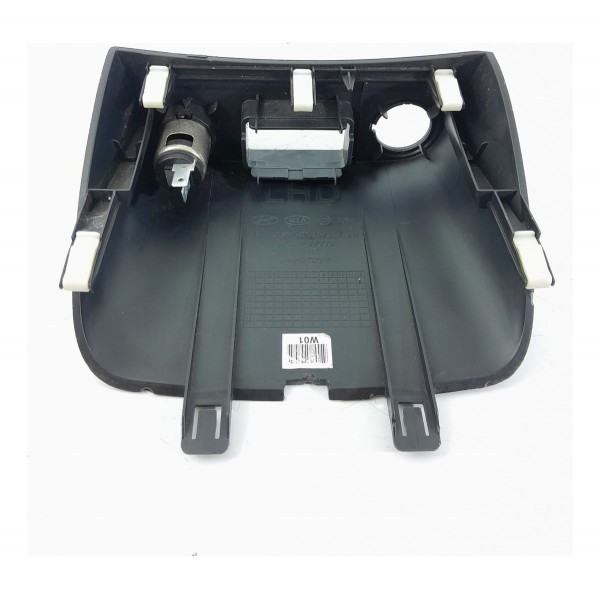 Tomada 12v Hyundai Veloster  847272v000 Det