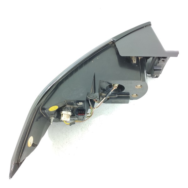 Lanterna Evoque Direita 2011 2012/2016 Sem Detalhes Original Direito/passageiro Preto