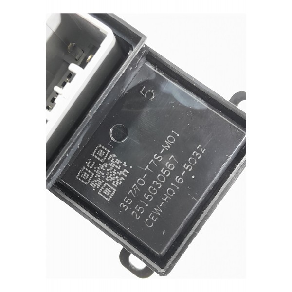 Comando Vidro Honda Hrv Traseiro Dir 2015/2021 35770t7sm01