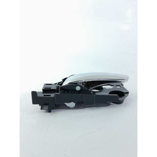 Macaneta Interna Honda Hrv Dianteira Esquerda 2015/2021 Cromado Dianteira