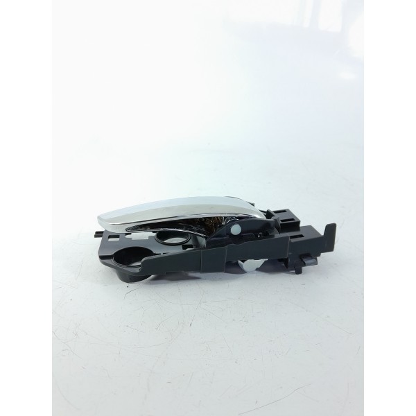 Macaneta Interna Honda Hrv Dianteira Direita 2015/2021 Cromado Dianteira