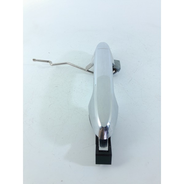 Macaneta Externa Honda Hrv Dianteira Direit 2015/2021 T5afrr Cromado Dianteira