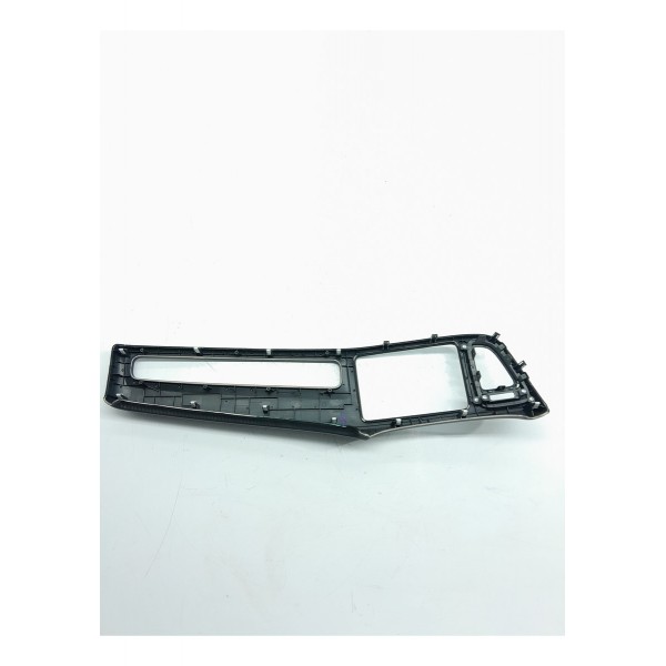 Moldura Painel Multimidia Honda Hrv 2015/2021 Gf644411100 Preto