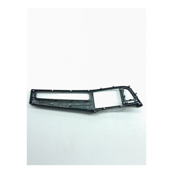 Moldura Painel Multimidia Honda Hrv 2015/2021 Gf644411100 Preto