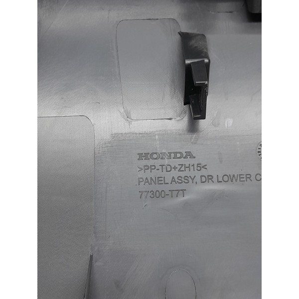 Acabamento Inferior Painel Honda Hrv Esq 2015/2021 77300t7t