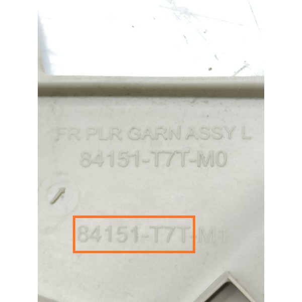 Moldura Coluna Parabrisa Honda Hrv Esq 2015/2021 84151t7t