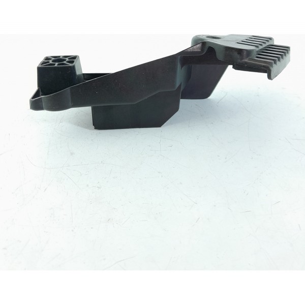 Suporte Radiador Honda Hrv Direito 2015/2021 Det