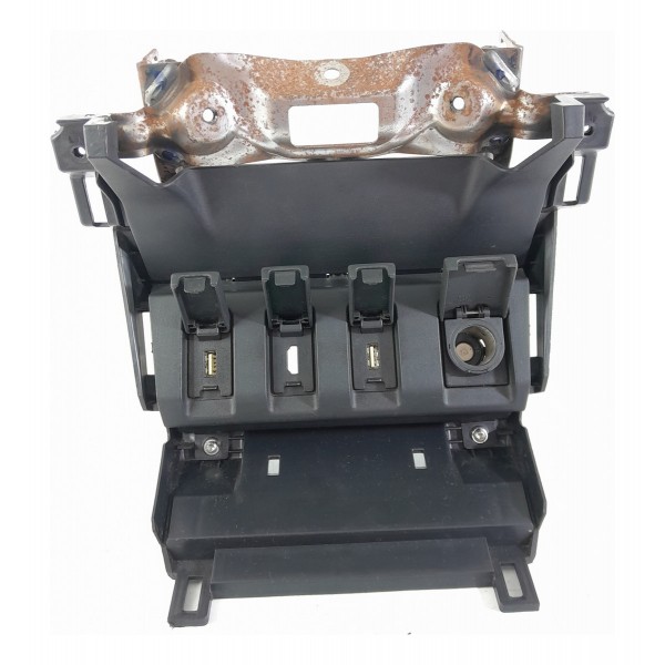 Moldura Painel Entrada Usb 12v Honda Hrv 2015/2021