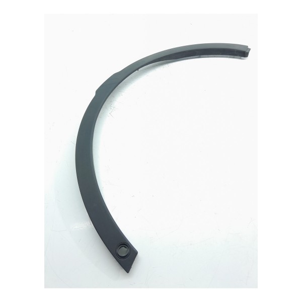 Moldura Paralama Evoque Esquerdo 2011/2018 Bj3216a075ac Preto