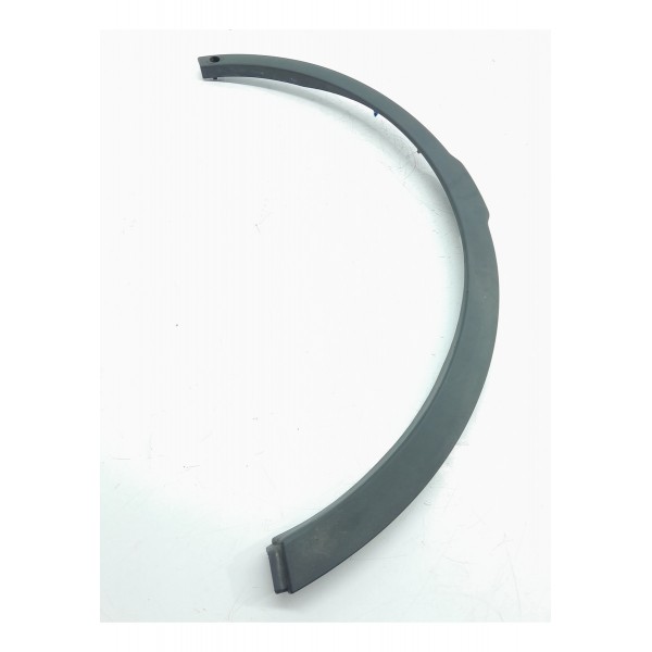 Moldura Paralama Evoque Esquerdo 2011/2018 Bj3216a075ac Preto