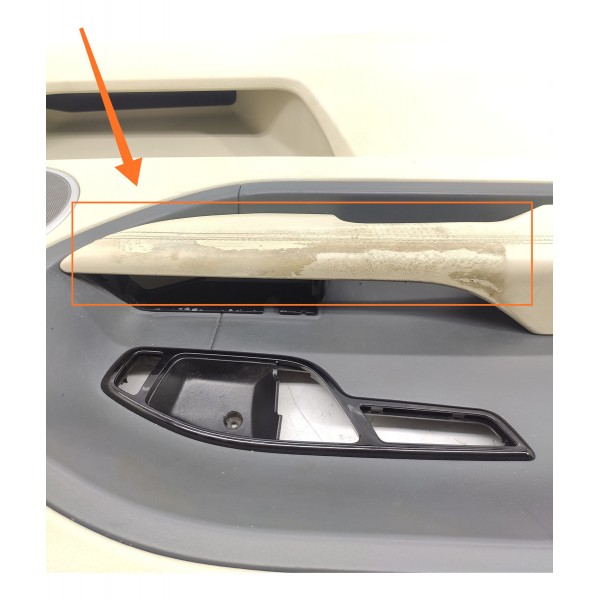 Forro Porta Evoque Dianteira Esq 2012/2019 Det Bj3220963a Creme