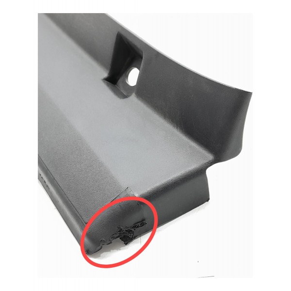 Acabamento Tampa Traseira Evoque 2011/2019 Bj3244252ahw Det Preto