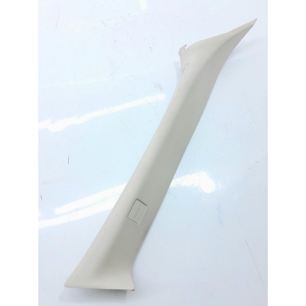 Acabamento Coluna Parabrisa Evoque Direito 11/20 Bj3203510 Creme